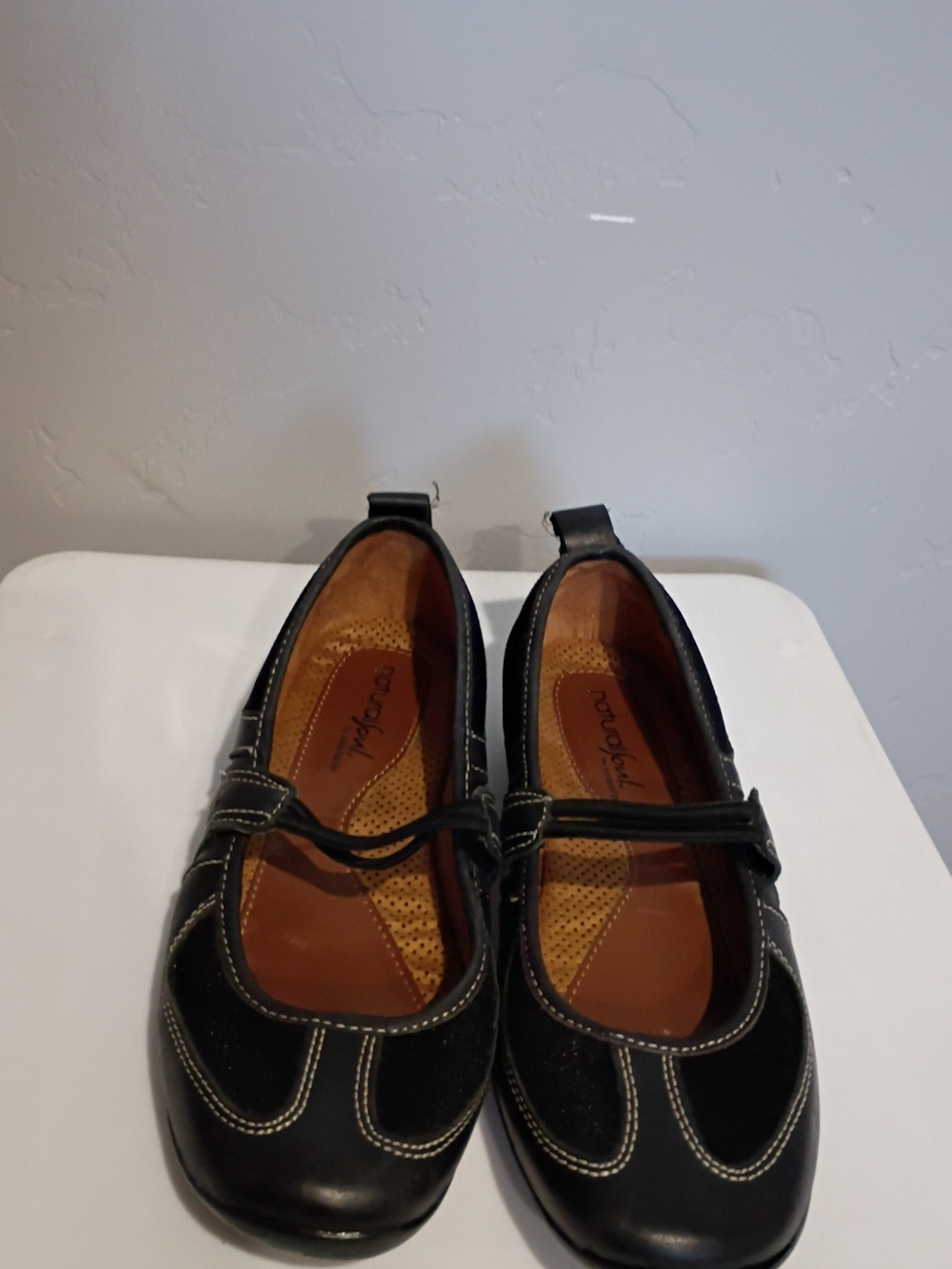 Black Women's Natural Soul Flats with Contrast Stitching
